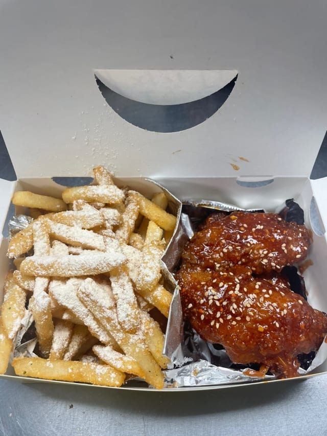 Lunch Wings & Fries.