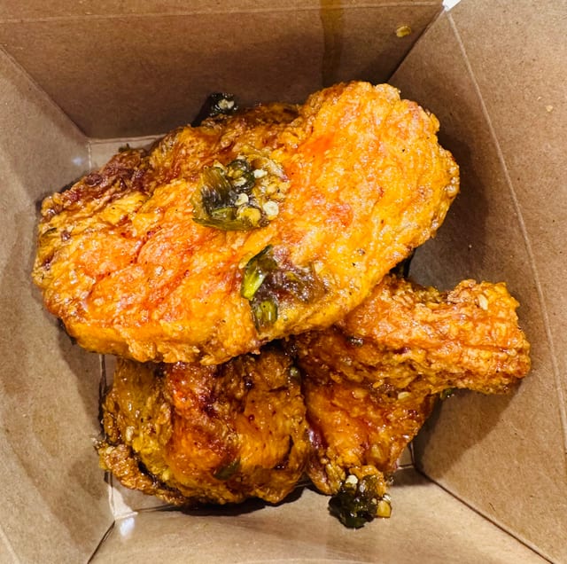 Lunch Jumbo Halal Boneless.